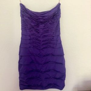 NIKIBIKI Strapless Body Con Dress 💜